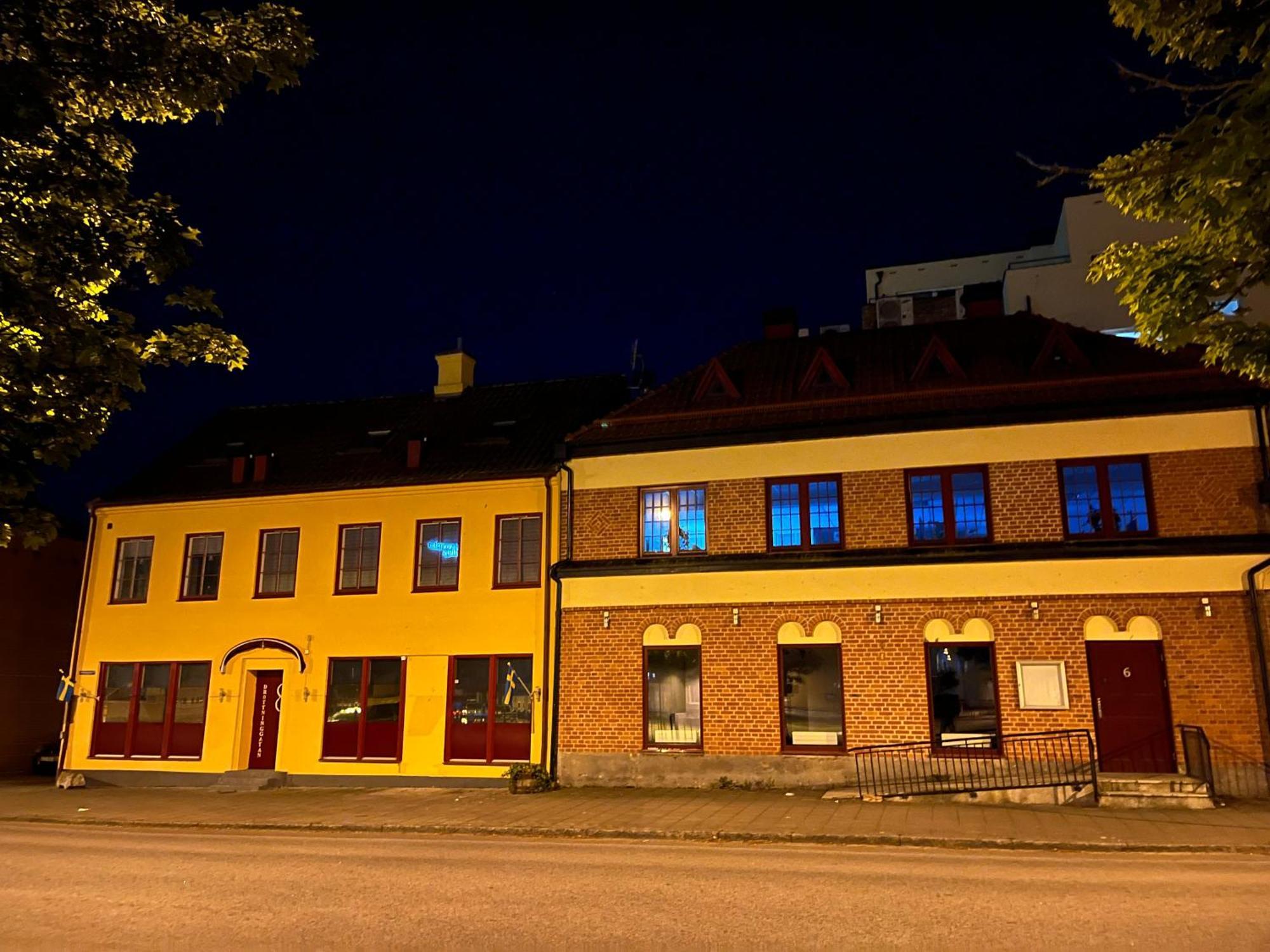 Sveriges Minsta Hotell! Gruyere Gjestgiverier *